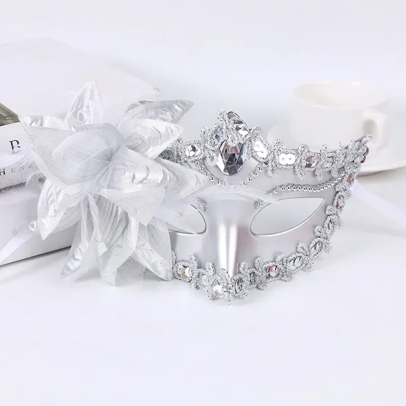 1 Pcs Halloween Princess Half  - огляд і ціна Respirator Half Face