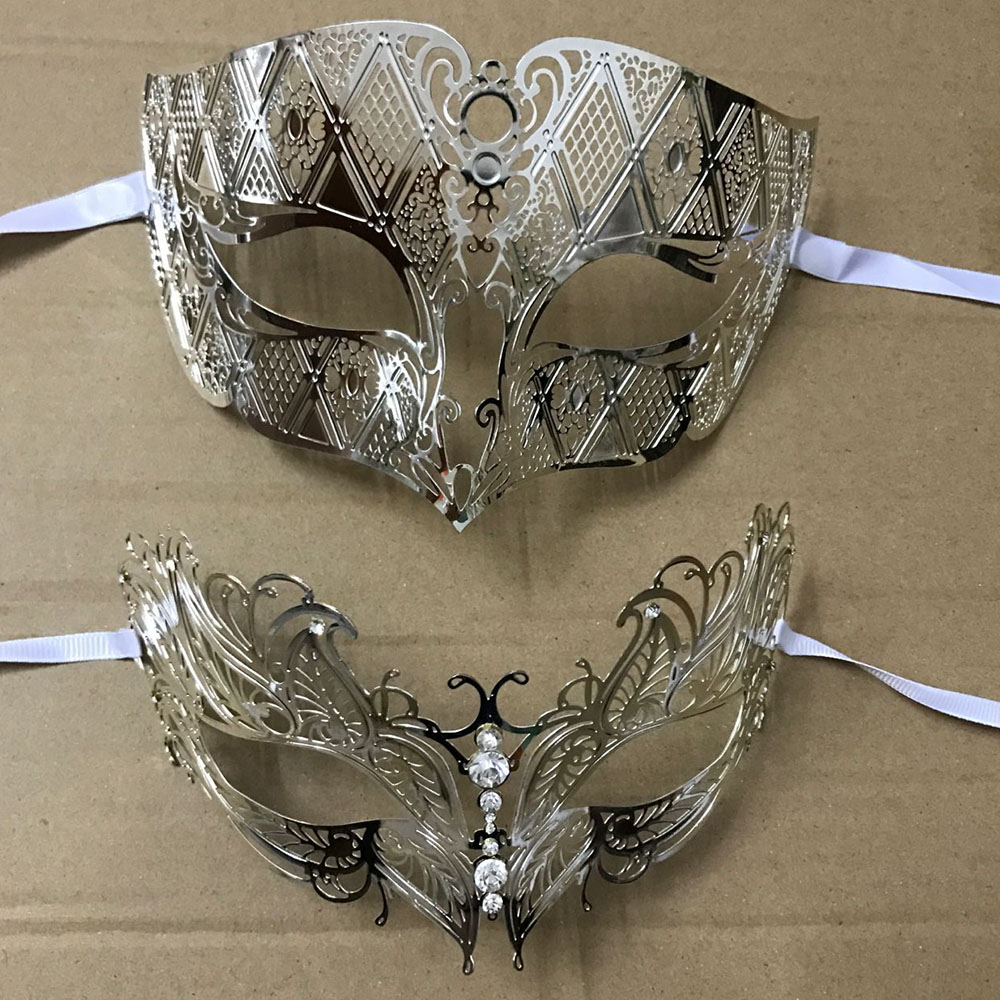 Luxury Silver Men Women Lovers - огляд і ціна Black Face Mask Pack